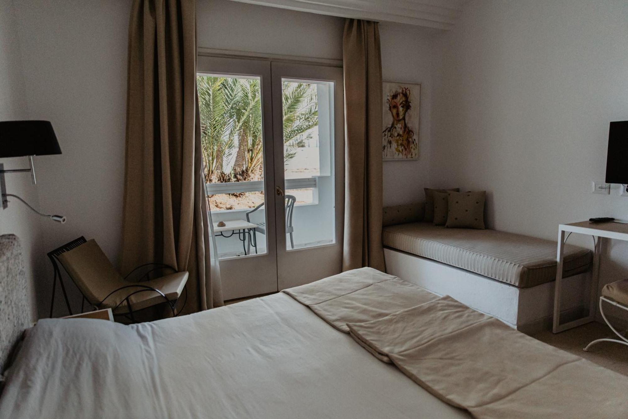 Hotel Bougainvillier Djerba Taguermess Exterior photo